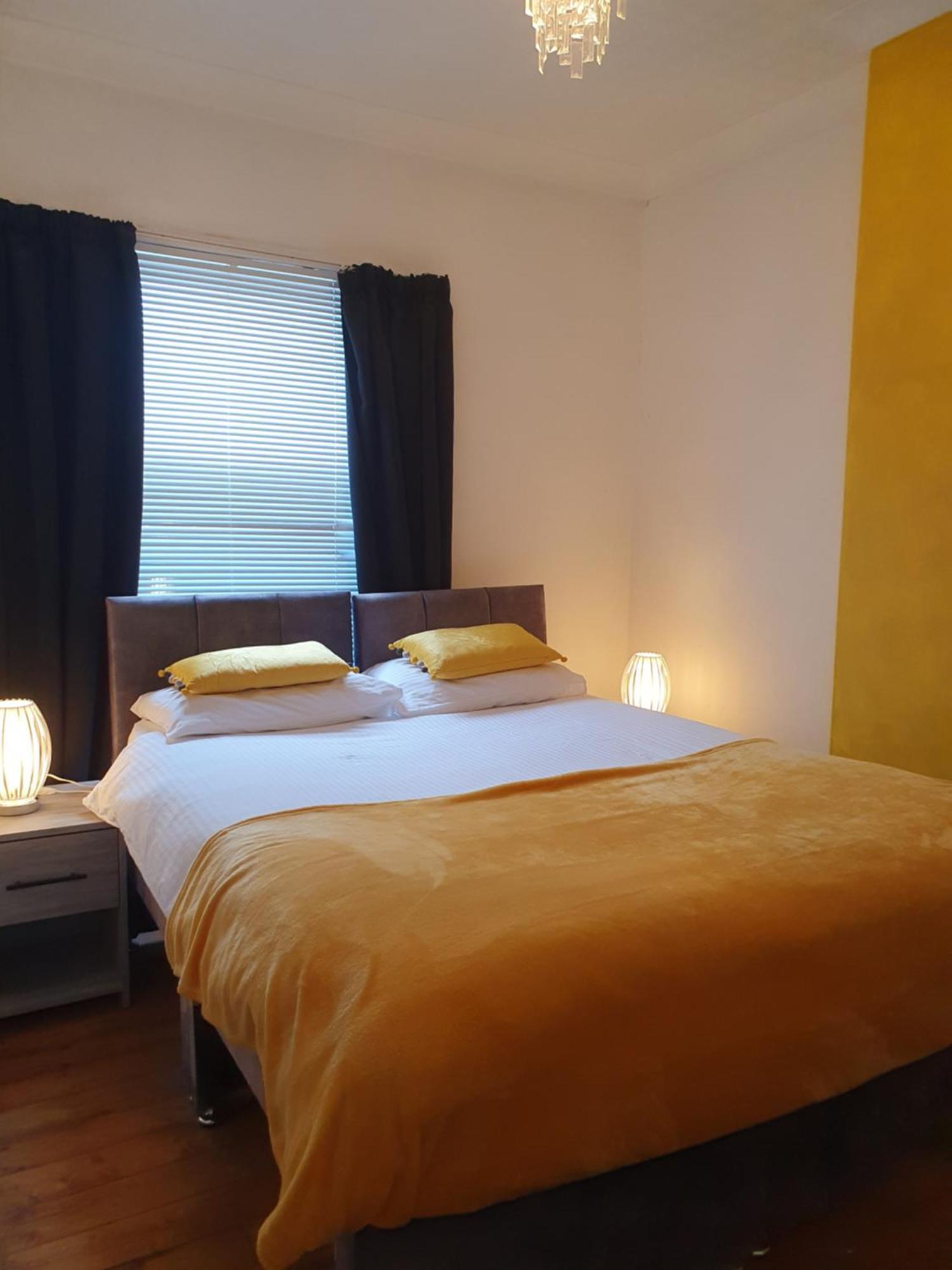 Appartement Planet 9 à Warrington  Extérieur photo